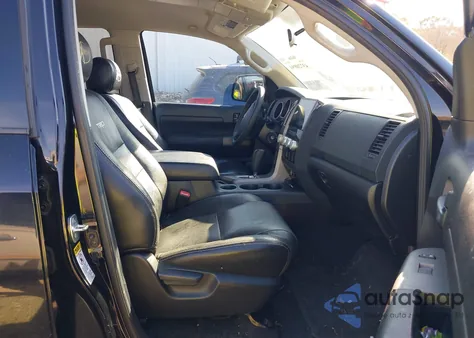 2011 Toyota Tundra Grade 5.7L V8 from USA, damaged, VIN 5TFRY5F18BX108891